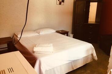 Mary Jo Bed And Breakfast