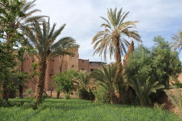 هاستل Chez Yacob Tamnougalt