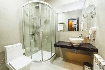 Aquamarine Hotel & Spa