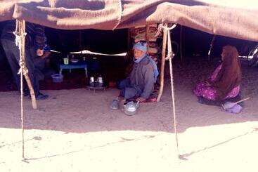 تختخواب و صبحانه La Vallée Des Dunes   Auberge, Bivouacs Et Excursions