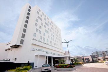 Biotel Suites