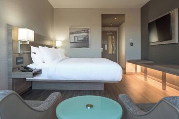 Ac Hotel By Marriott Boston North