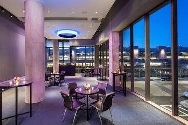 Hotel Aloft Boston Seaport District