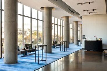 Hotel Aloft Boston Seaport District