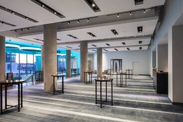 Hotel Aloft Boston Seaport District