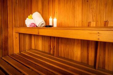 هتل Bahía Olivo Boutique & Spa