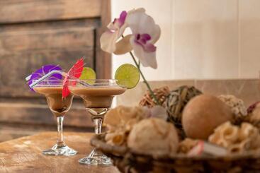 هتل Bahía Olivo Boutique & Spa