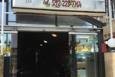 هتل Brandsville Suites