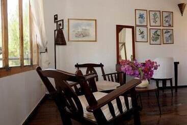 هتل Campement Lodge Océan & Savane