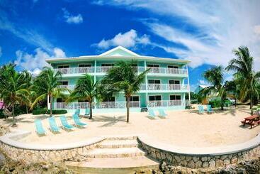 هتل Compass Point Dive Resort