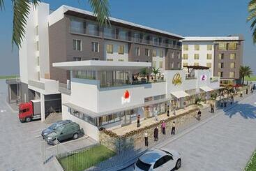 هتل Courtyard By Marriott Kingston, Jamaica
