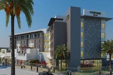 هتل Courtyard By Marriott Kingston, Jamaica