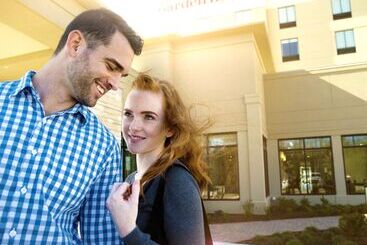 هتل Hilton Garden Inn Longview