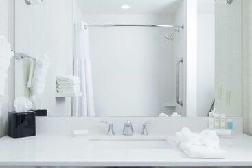 هتل Hilton Garden Inn Longview