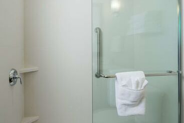 هتل Hilton Garden Inn Longview