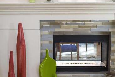 هتل Hilton Garden Inn Longview