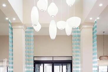 هتل Hilton Garden Inn Longview