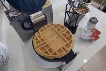 هتل Hilton Garden Inn Longview