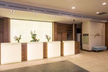 هتل Hilton Garden Inn Tanger City Center