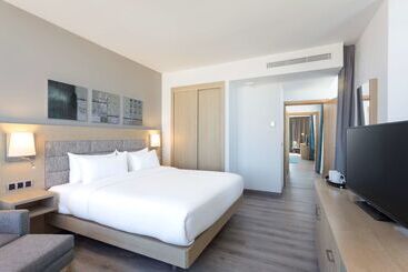 هتل Hilton Garden Inn Tanger City Center