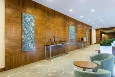 هتل Hilton Garden Inn Tanger City Center