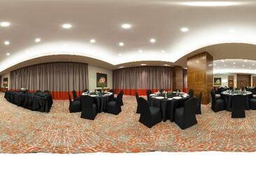 هتل Hilton Garden Inn Tanger City Center