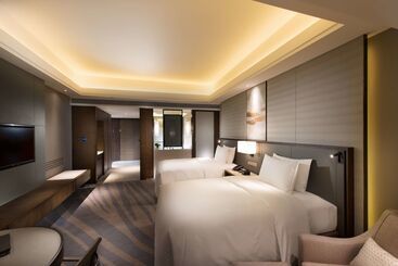 هتل Hilton Zhoushan
