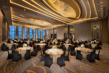 هتل Hilton Zhoushan