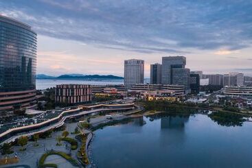 هتل Hilton Zhoushan