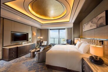 هتل Hilton Zhoushan
