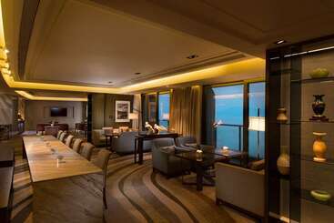 هتل Hilton Zhoushan
