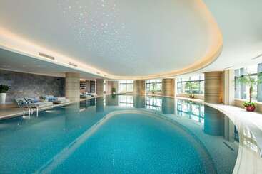 هتل Hilton Zhoushan