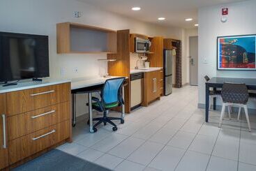 هتل Home2 Suites By Hilton St. Louis/forest Park