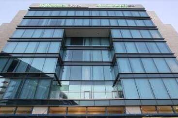 هتل Ibis Styles Dubai Jumeira