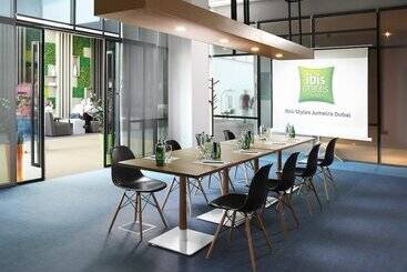 هتل Ibis Styles Dubai Jumeira