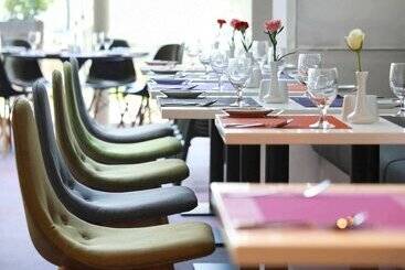 هتل Ibis Styles Dubai Jumeira