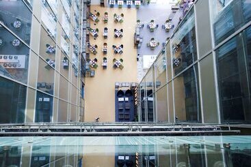 هتل Ibis Styles Dubai Jumeira