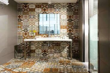هتل Ibis Styles Dubai Jumeira