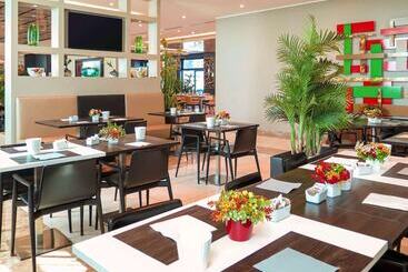 هتل Ibis Styles Milano Est Settala
