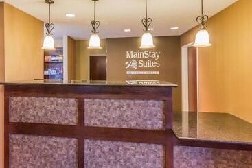 هتل Mainstay Suites Grand Island