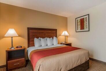 هتل Mainstay Suites Grand Island