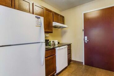 هتل Mainstay Suites Grand Island