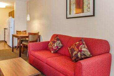 هتل Mainstay Suites Grand Island