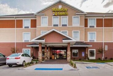 هتل Mainstay Suites Grand Island