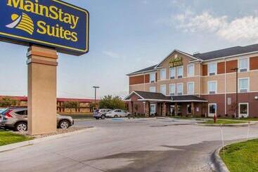 هتل Mainstay Suites Grand Island