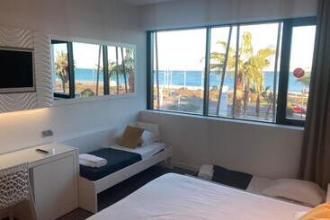 هتل Marineland Hôtel