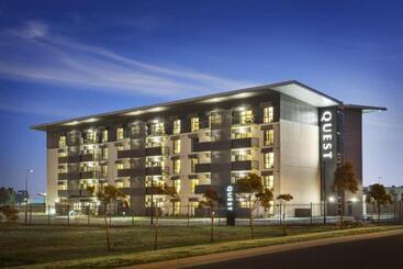 هتل Quest Melbourne Airport