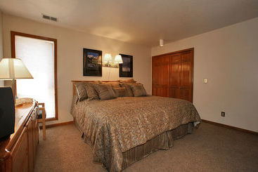 هتل Swan Mountain Resort