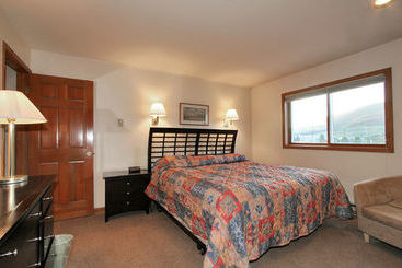 هتل Swan Mountain Resort