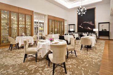 هتل St. Regis Macao